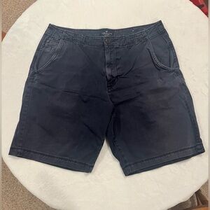 Men’s Navy American Eagle Classic Dress Shorts - Size 34